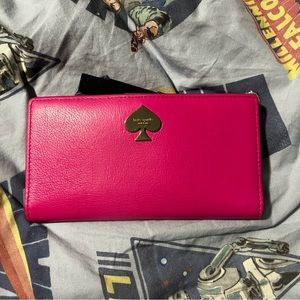 💖BRIGHT PINK💖 Kate Spade Bifold Wallet